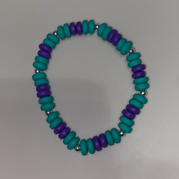 Colorful SIlicon Beaded Bracelet  take your pick - Picture 7 of 11